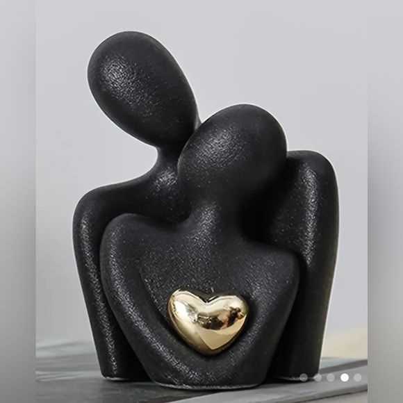 Lovely Couple hugging Porcelain Statue black Gift Modern ❤️💕❤️ - Picture 2 of 5